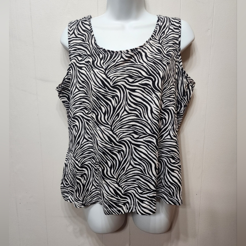 212 Collection Blouse Sleeveless Large Black White Zebra Print Casual C240